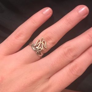 Size 4 James Avery ring with bird charm